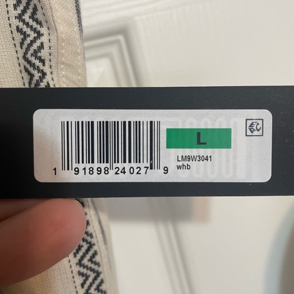 Karl Lagerfeld Aztec Snap down Short sleeve collar shirt - Picture 6 of 6